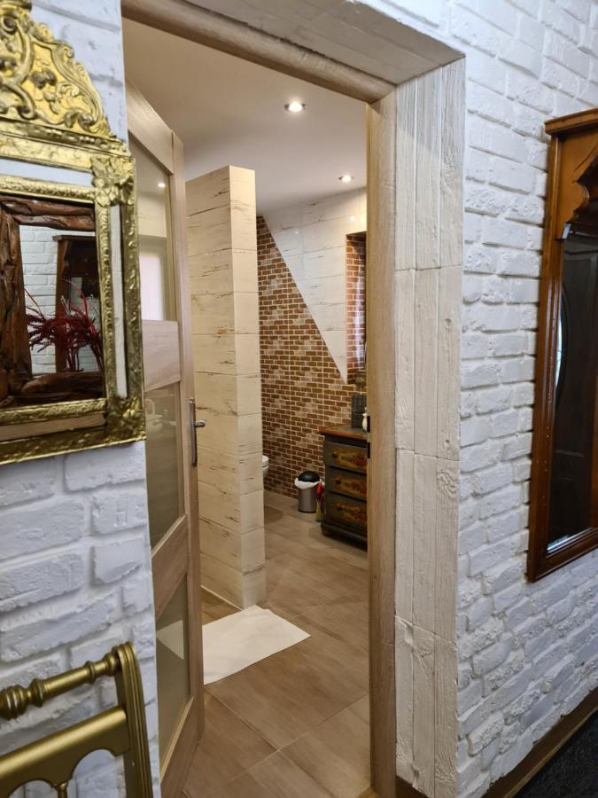 Chata W Grapie Koniaków Esterno foto